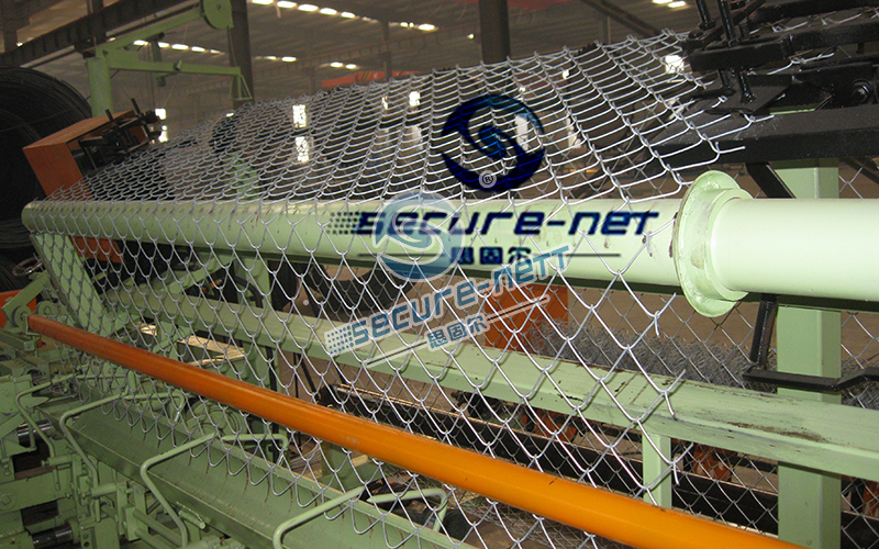 Chain Link Fence Weaving Machine