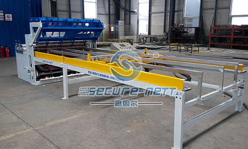 Animal-cage-hexagonal-wire-mesh-machine1_03