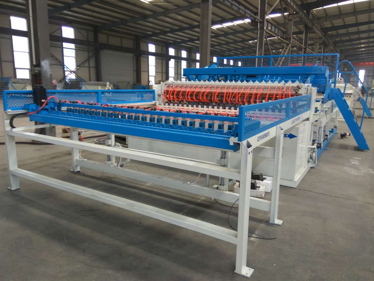 48mm welded wire mesh 3D fence panel machine Hebei Fence